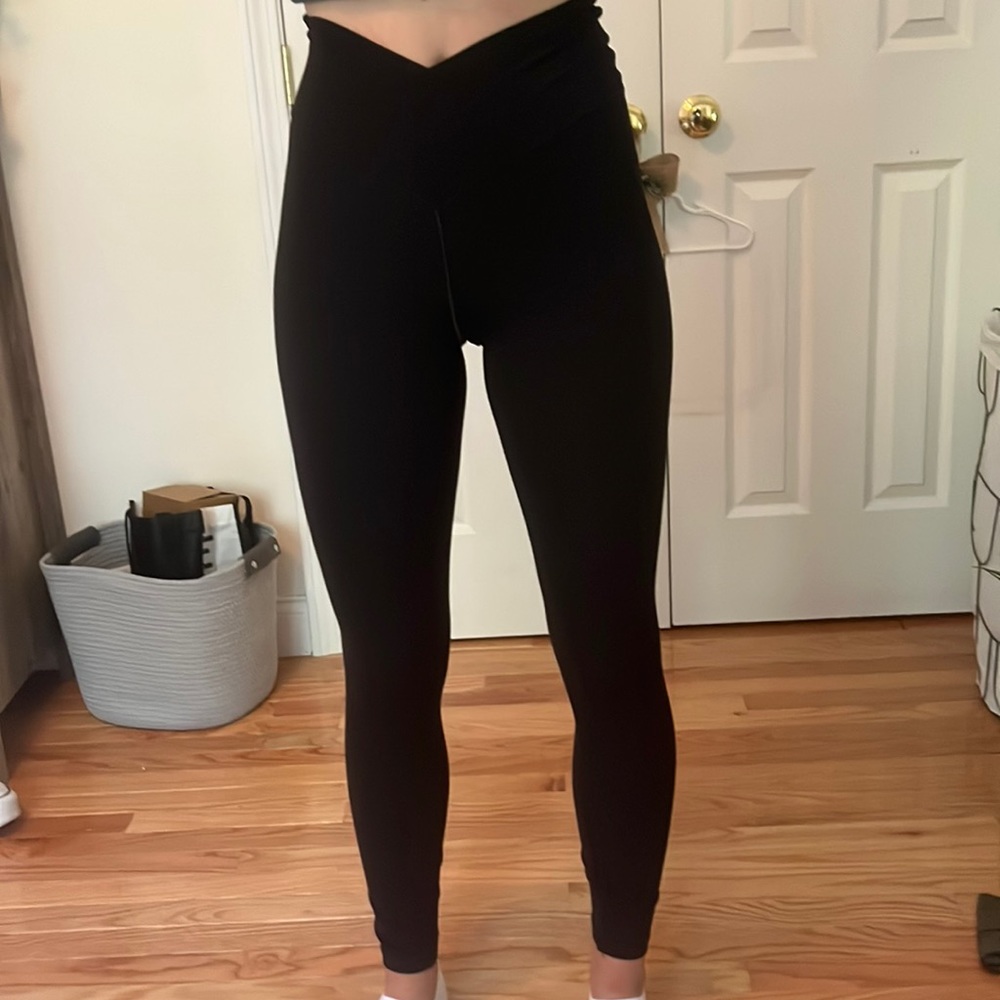 aerie crossover black legging